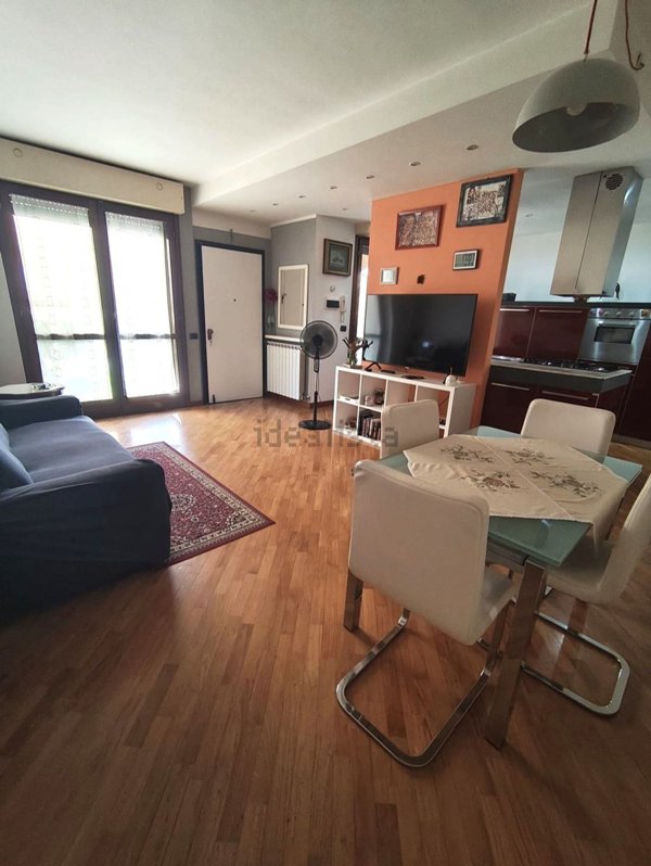 appartamento in vendita a Gorla Minore