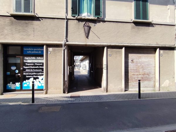 appartamento in vendita a Gorla Minore