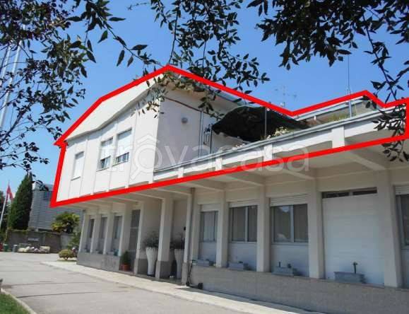 casa indipendente in vendita a Gorla Minore in zona Prospiano