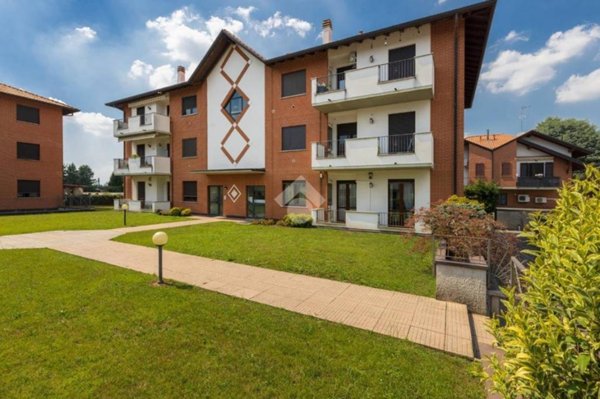 appartamento in vendita a Gorla Minore in zona Prospiano