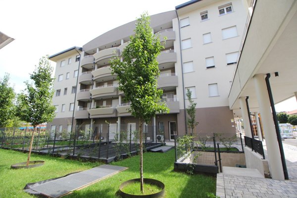 appartamento in vendita a Gorla Minore in zona Prospiano