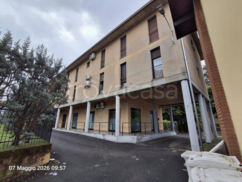 appartamento in vendita a Gorla Minore