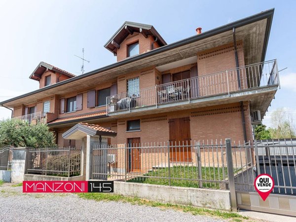 appartamento in vendita a Gorla Minore