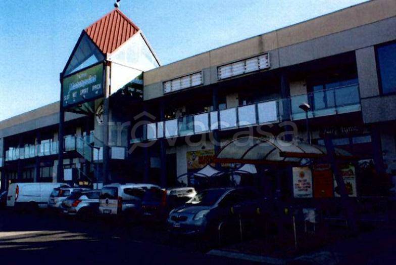appartamento in vendita a Gorla Minore in zona Prospiano