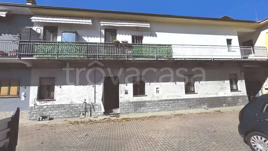 appartamento in vendita a Gorla Minore