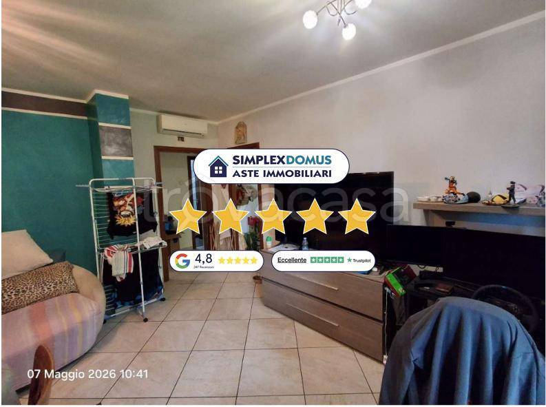 appartamento in vendita a Gorla Minore