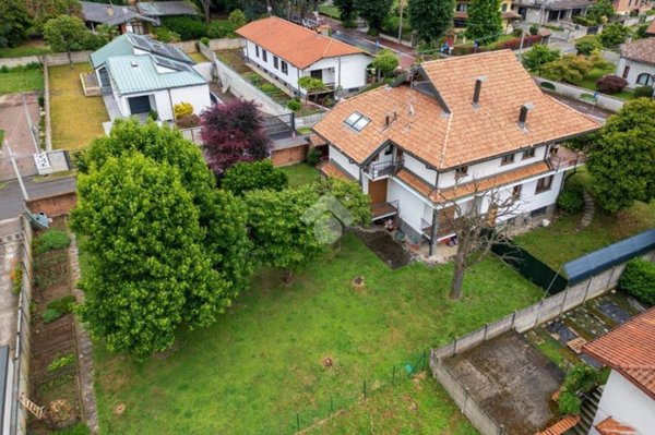 casa indipendente in vendita a Gorla Minore in zona Prospiano