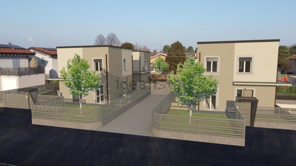 casa indipendente in vendita a Gornate Olona in zona Biciccera