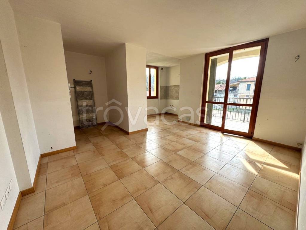 appartamento in vendita a Gornate Olona
