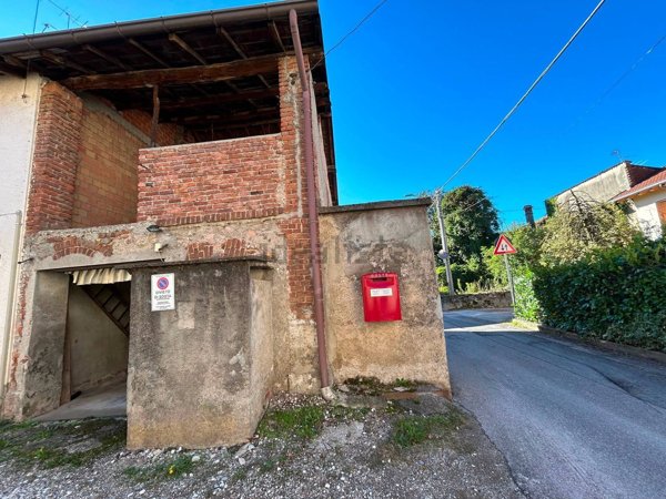 appartamento in vendita a Gornate Olona