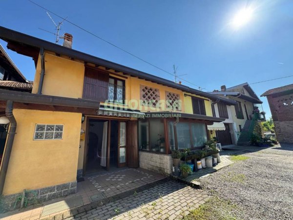 appartamento in vendita a Gornate Olona in zona Biciccera