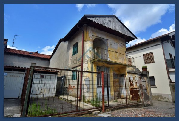 quadrivano in vendita a Gornate Olona