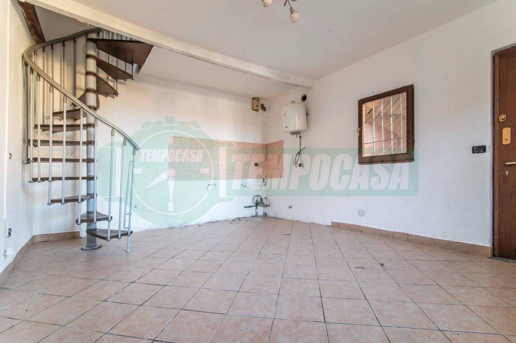 appartamento in vendita a Gornate Olona