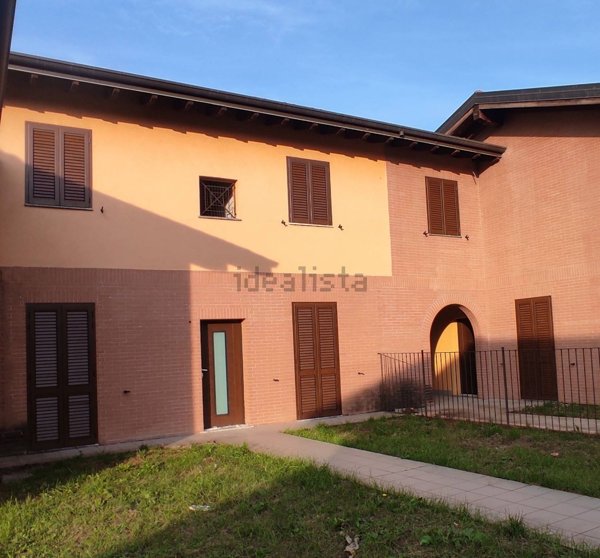 casa indipendente in vendita a Gornate Olona