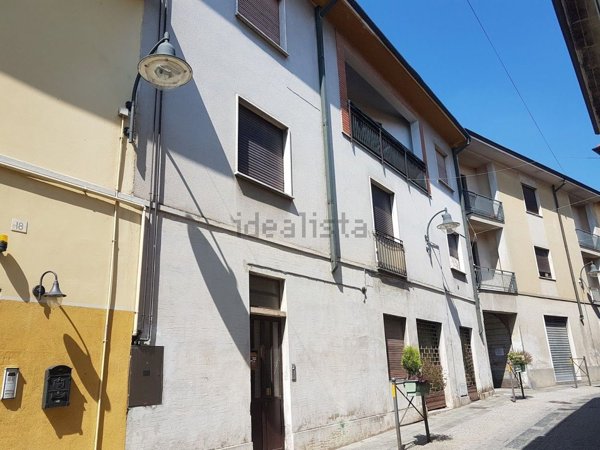 appartamento in vendita a Gornate Olona