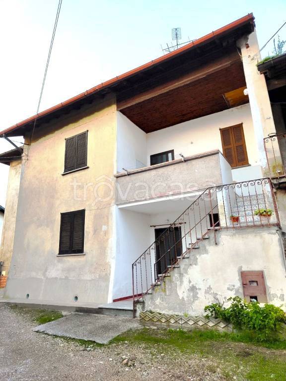 appartamento in vendita a Gornate Olona in zona Biciccera