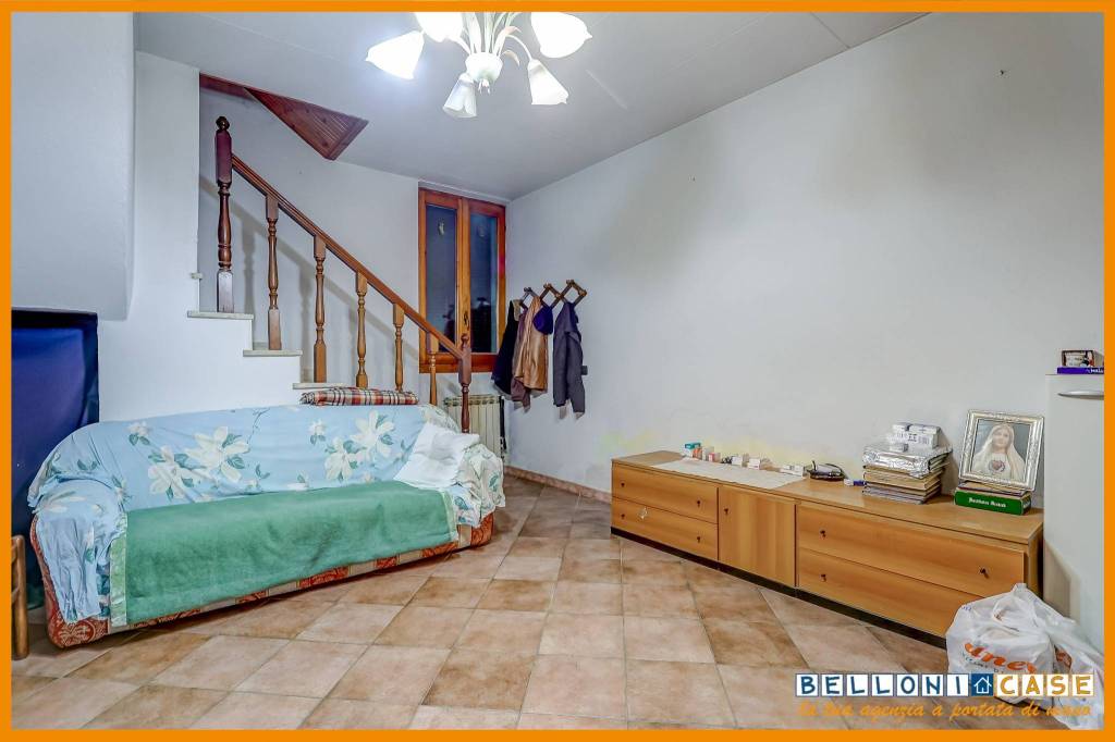 casa indipendente in vendita a Gornate Olona