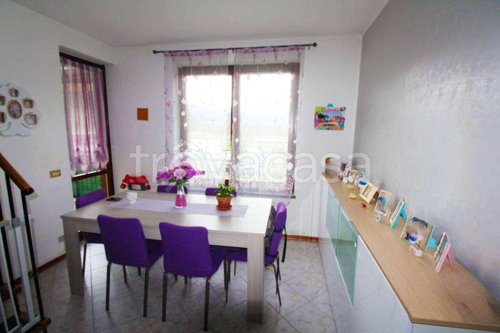 appartamento in vendita a Grantola