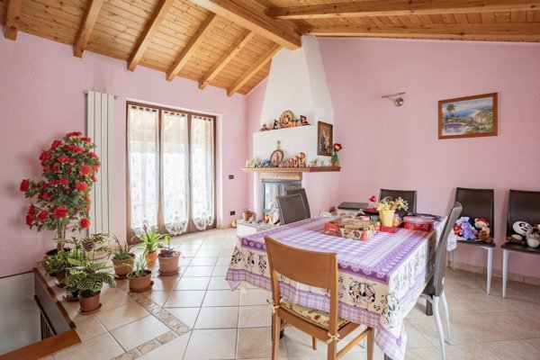 appartamento in vendita a Grantola