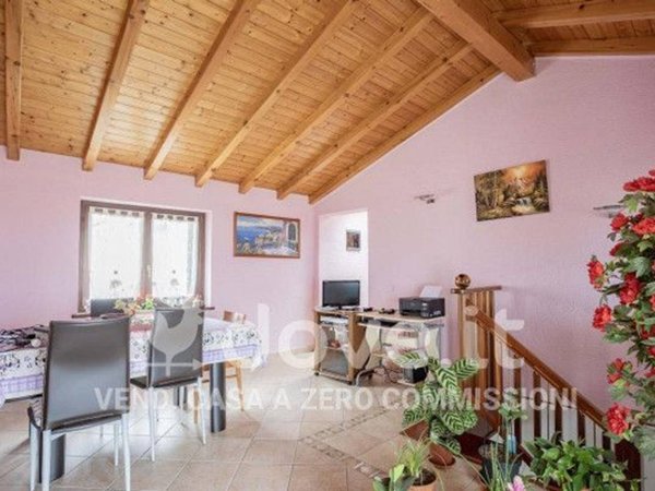 appartamento in vendita a Grantola