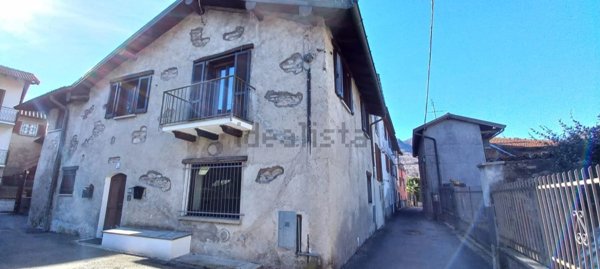 appartamento in vendita a Grantola