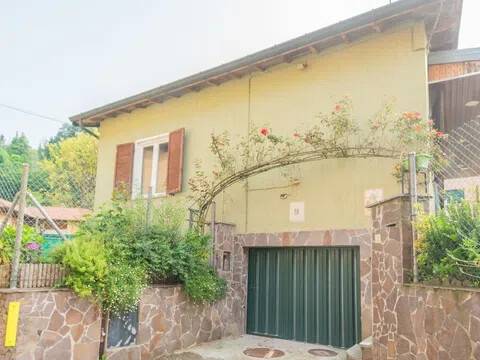 casa indipendente in vendita a Grantola