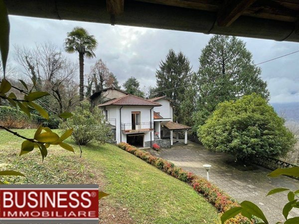 appartamento in vendita a Grantola