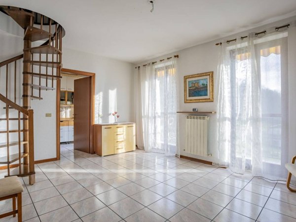 appartamento in vendita a Grantola