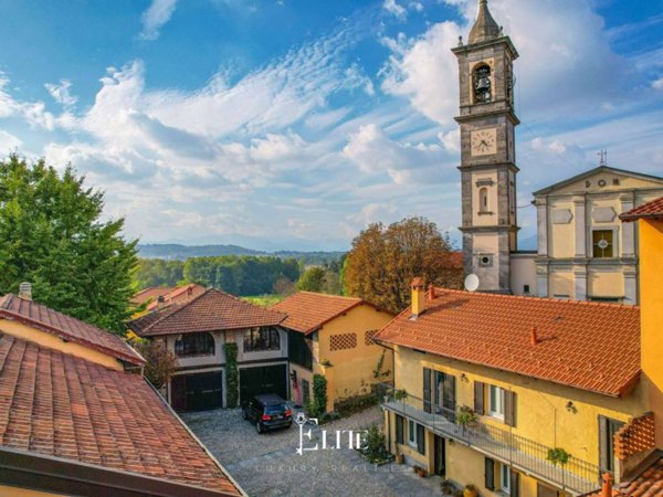 casa indipendente in vendita ad Inarzo