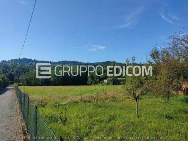 terreno agricolo in vendita ad Inarzo