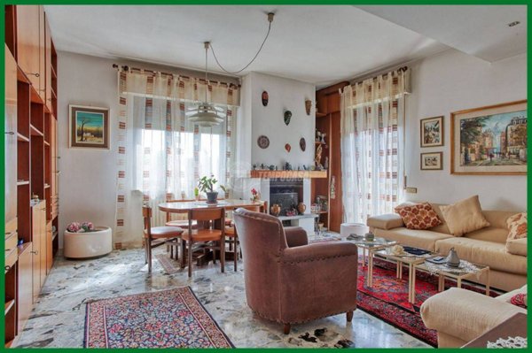 appartamento in vendita ad Induno Olona in zona Olona