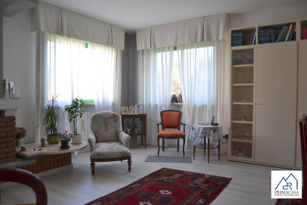 appartamento in vendita ad Induno Olona in zona Olona