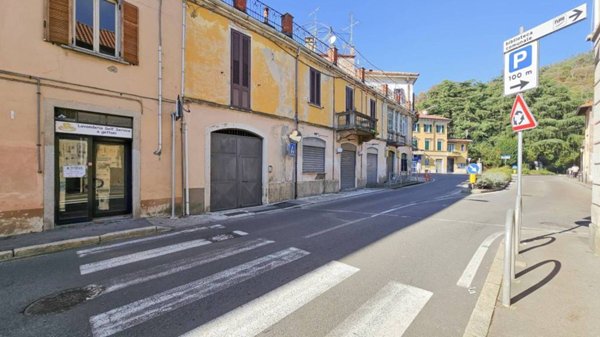 monolocale in vendita ad Induno Olona in zona Olona