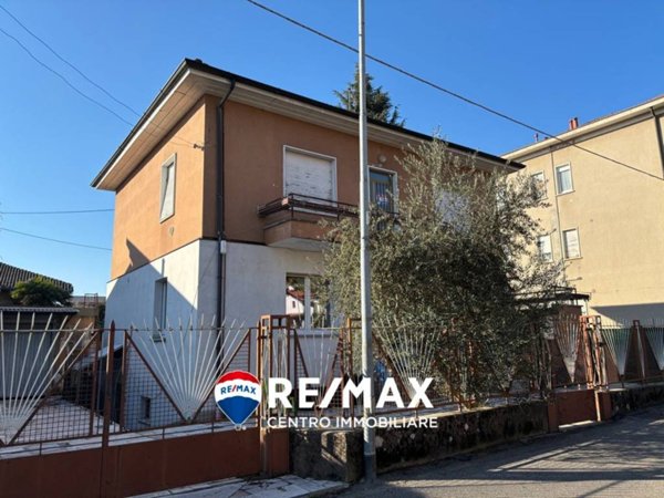 appartamento in vendita ad Induno Olona