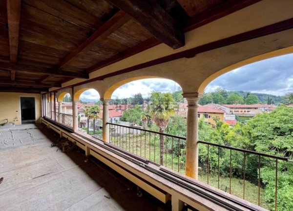 casa indipendente in vendita ad Induno Olona