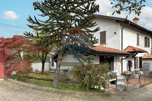 casa indipendente in vendita ad Induno Olona