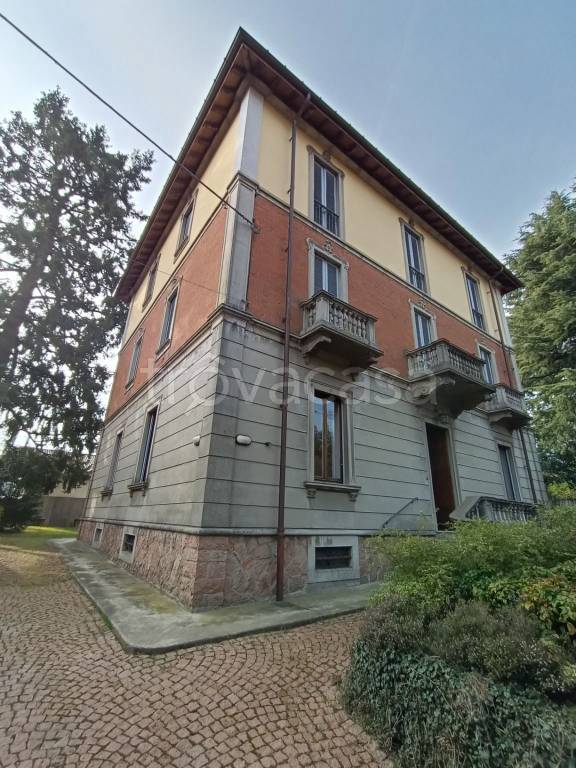 appartamento in vendita ad Induno Olona
