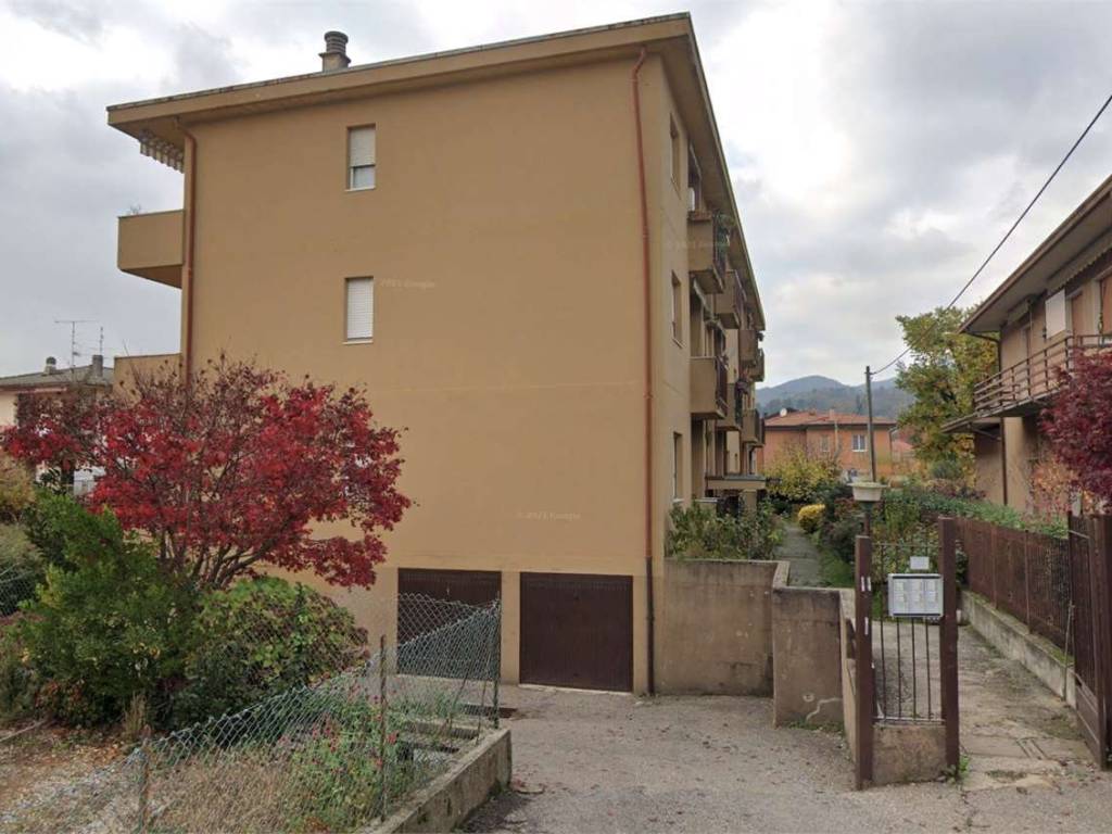 appartamento in vendita ad Induno Olona in zona Olona
