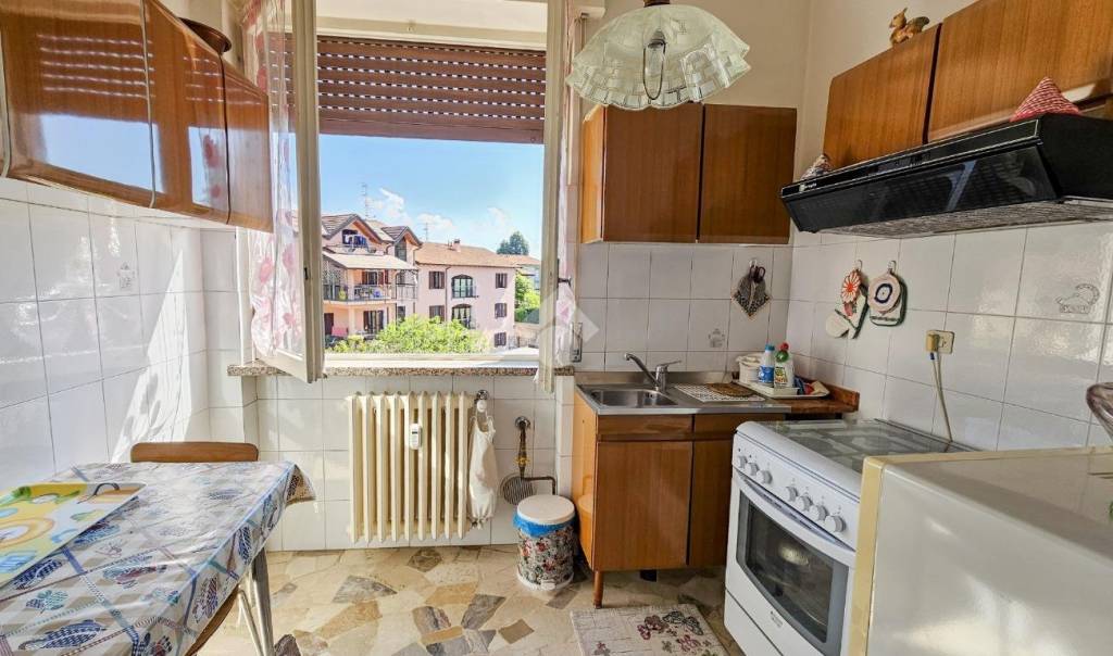 appartamento in vendita ad Induno Olona in zona Olona