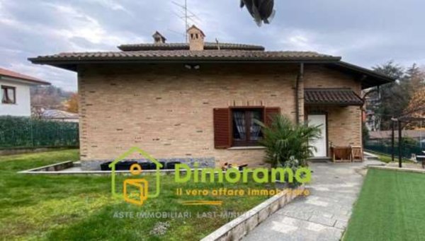 casa indipendente in vendita ad Induno Olona
