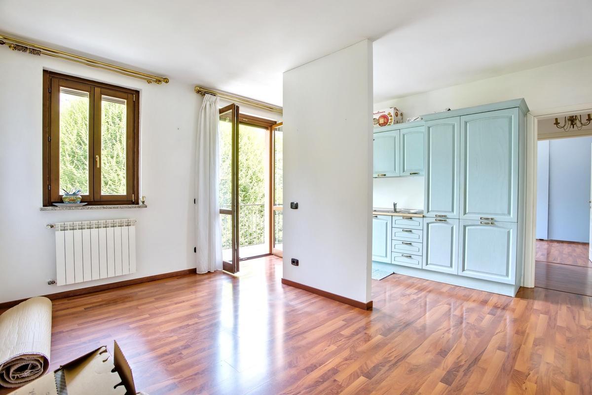 appartamento in vendita ad Induno Olona in zona Dardo