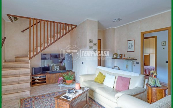 appartamento in vendita ad Induno Olona in zona San Bernardino