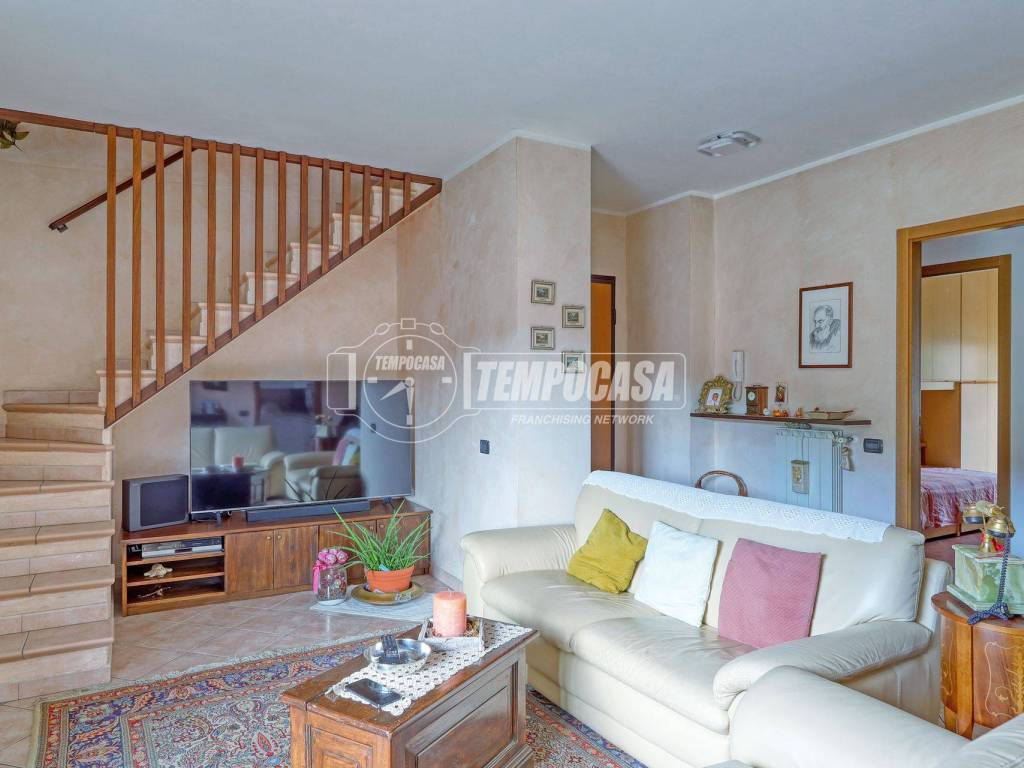 appartamento in vendita ad Induno Olona in zona San Bernardino