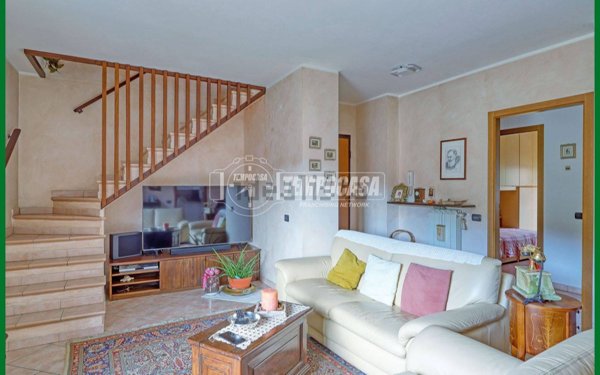 appartamento in vendita ad Induno Olona in zona San Bernardino