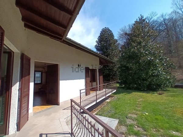 casa indipendente in vendita ad Induno Olona