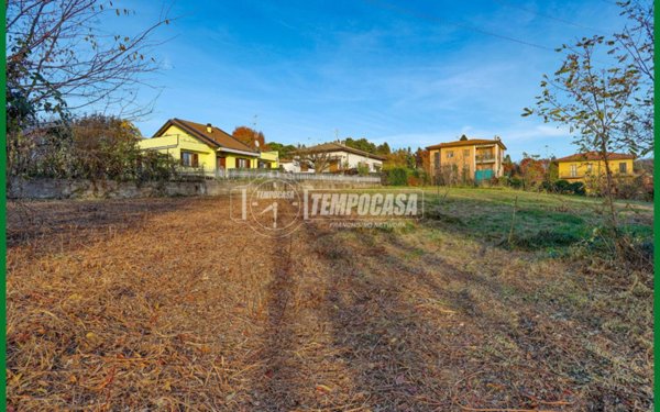 terreno edificabile in vendita ad Induno Olona