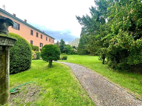 appartamento in vendita ad Induno Olona in zona Olona