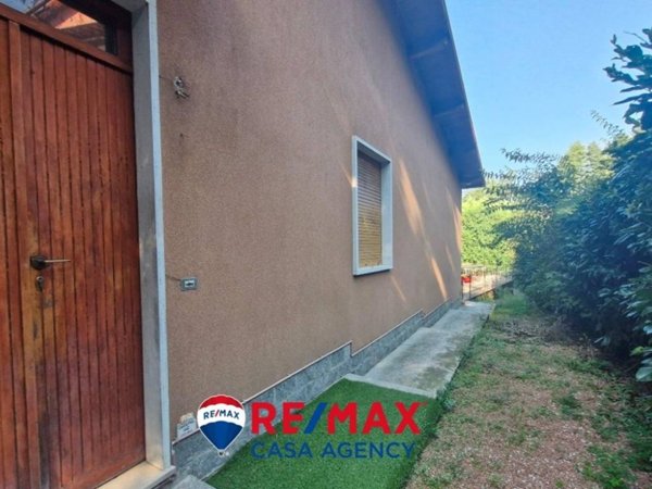 casa indipendente in vendita ad Induno Olona