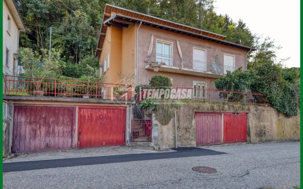 casa indipendente in vendita ad Induno Olona