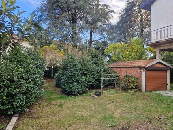 casa indipendente in vendita ad Induno Olona